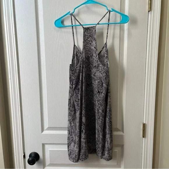 JOIE Women’s XS Cambridge 100% Silk Snake Print Mini Slip Dress Grey Black - Picture 8 of 10